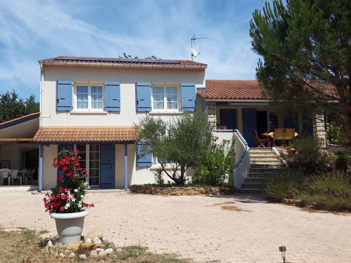 Gite Ma Vie La 3 Etoiles, Jacuzzi, Animaux Acceptes Saint-Julien-de-Cassagnas Exteriér fotografie